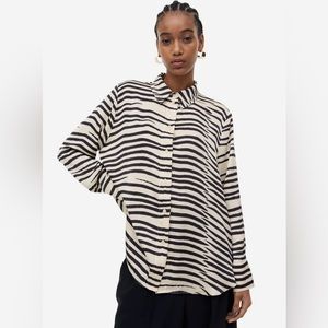 H&M Pointed Collar Button Down Shirt